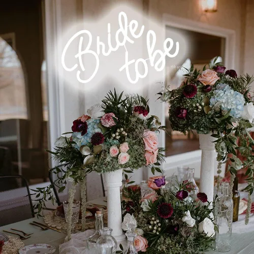 Miniatura 5 de Letrero LED de neón con texto en inglés "Bride to Be", letras blancas "17.7x12.2", reutilizable, decoración de pared de neón, regalos de compromiso