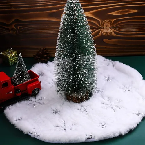 Miniatura 6 de URATOT Paquete de 2 minifaldas de árbol de Navidad de 15 pulgadas, color blanco con tapete de árbol de copo de nieve plateado, falda de árbol