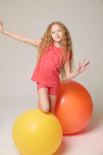 Miniatura 136 de Lilax Pantalones cortos de baile básicos y suaves para niñas para gimnasia o debajo de las faldas