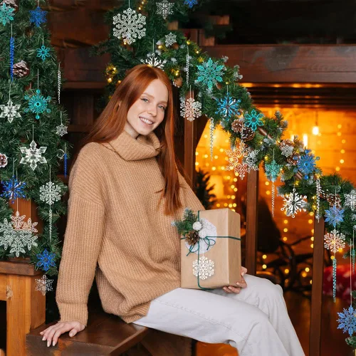 Miniatura 6 de YUJUN 56 piezas de adornos de copos de nieve de Navidad de cristal, copos de nieve azules de invierno, gotas de carámbano para árbol de Navidad