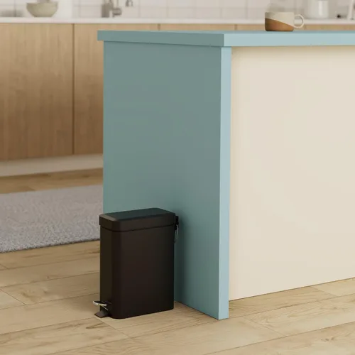 Miniatura 2 de Home Zone Living 1.3 galones pequeño cubo de basura para baño con tapa y pedal de paso, cesto de basura de acero inoxidable con diseño delgado