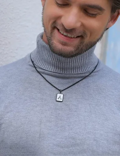 Miniatura 2 de Airrty Collar con colgante de letra A-Z con inicial para hombres y mujeres, chapado en plata de ley, collares de letras para hombres, caja cuadrada