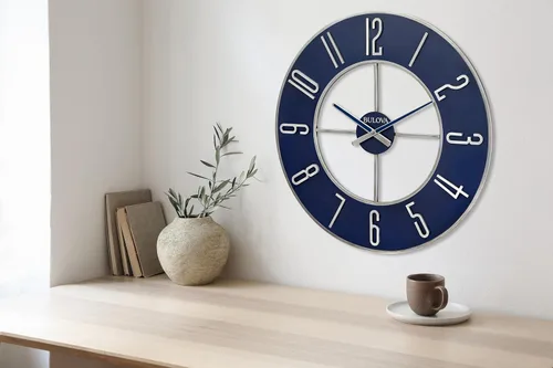 Miniatura 5 de Bulova Reloj de pared de gran tamaño de acero azul, modelo C4809, 27 pulgadas de diámetro, elegante acabado plateado y azul, diseño contemporáneo