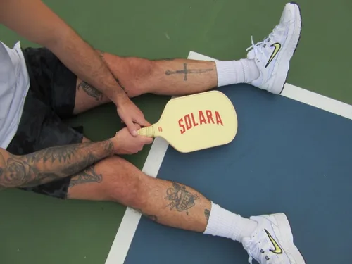 Miniatura 6 de Solara '94 Legacy Pickleball - Núcleo de fibra de carbono de 0.630 in para control y potencia, aprobado por Pickleball de Estados Unidos