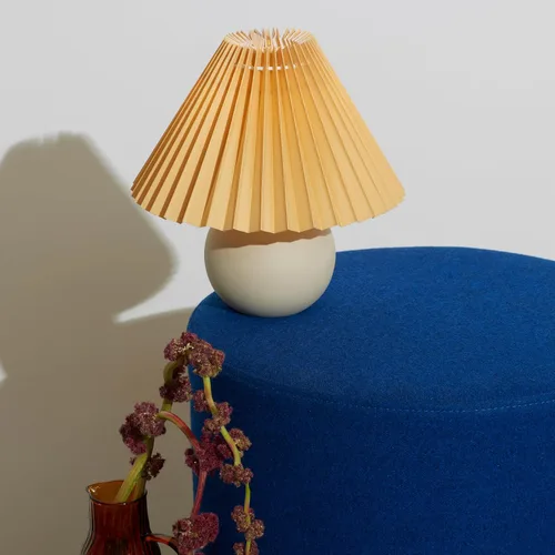 Miniatura 5 de Brightech Serena - Lámpara LED de mesa, pequeña lámpara de cerámica moderna de 10 pulgadas con pantalla plisada para mesita de noche, escritorio