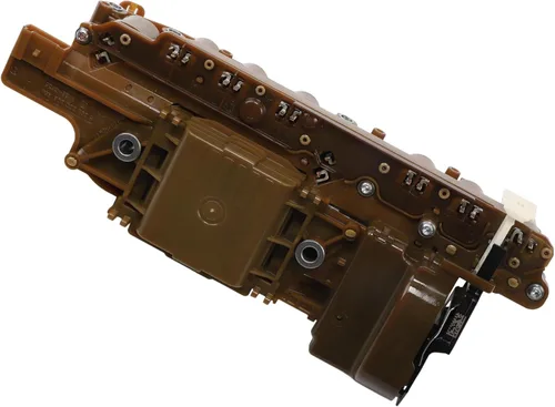 Miniatura 2 de GM Genuine Parts 24275873 Cuerpo de válvula de control de transmisión automática con módulo de control de transmisión