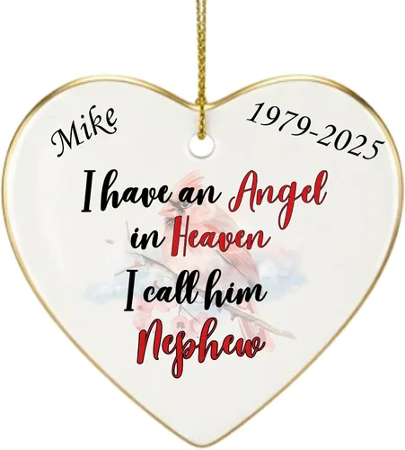 Miniatura 21 de Adorno de Navidad conmemorativo personalizado 2025 – Recuerdo de cerámica en forma de corazón – Tengo un ángel en el cielo I Call Her Primo – Regalo