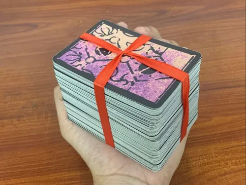 Miniatura 7 de Juego de cartas de inscryption con 230 cartas laminadas