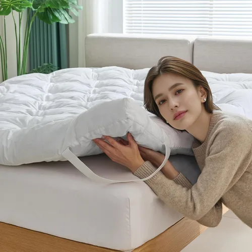 WhatsBedding 3 Inch Feather Bed Mattress Topper, Duck Feather Memory Foam Bed Topper, Soft Fluffy Supportive Pressure Relief Mattress, Twin Size, 39