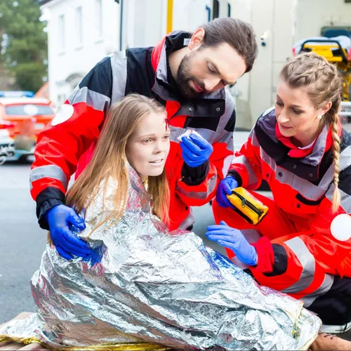 Miniatura 6 de NOVAMEDIC Mantas térmicas de aluminio de Mylar de emergencia, paquete de 200, 84 x 52 pulgadas, envueltas individualmente, manta de supervivencia