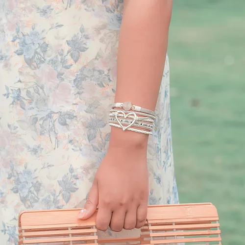 Miniatura 8 de FANCY SHINY Pulseras de cuero con forma de corazón, apilables, bohemias, pulseras de diamantes de imitación de resina de moda con cierre magnético