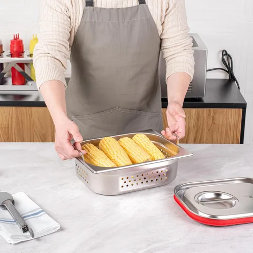 Miniatura 5 de Restaurantware Met Lux - Bandeja perforada para mesa de vapor, tamaño medio, 4 pulgadas de profundidad, asas plegables, antiatascos, acero
