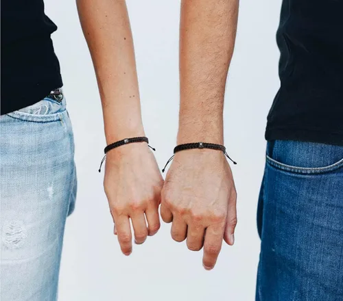 Miniatura 2 de Btysun Pulseras con iniciales para mujeres adolescentes niñas cuerda tejida trenzada regalos para el Día de la Madre para mamá su novia esposa