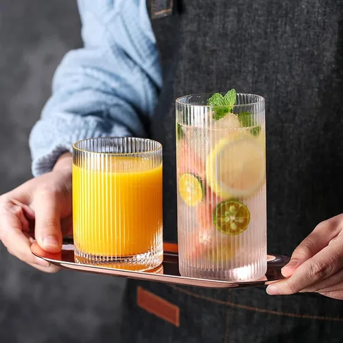 Miniatura 3 de INSETLAN Juego de 4 vasos de vidrio vintage, estilo origami, transparentes, estilo Origami, para bar, bebidas, café helado, jugo ondulado, 9.1 fl oz