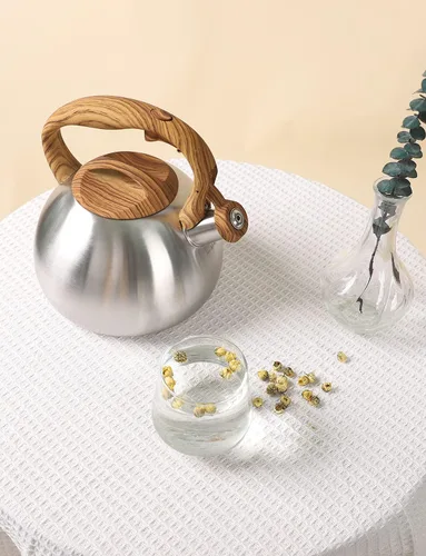 Miniatura 8 de BELANKO Hervidor de té de 2.7 cuartos de galón para estufas, tetera de acero inoxidable de grado alimenticio con silbato fuerte, mango de madera