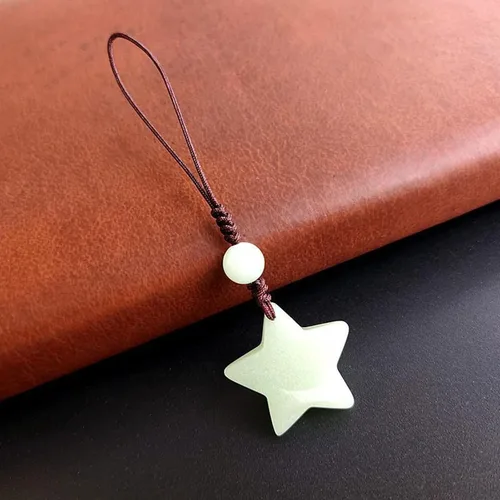 Miniatura 4 de Llavero luminoso de estrella de moda, colgante de bolso de mano, unisex, llavero con dije que brilla en la oscuridad para parejas