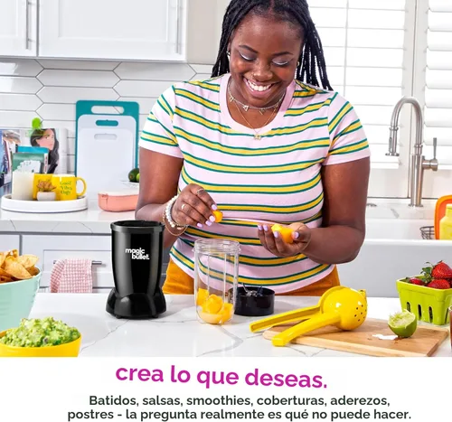 Miniatura 5 de Juego de licuadora Magic Bullet®, juego de 7 piezas, licuadora y procesador de alimentos de 250W, 2 vasos para mezclar, cuchilla cruzada, diseño