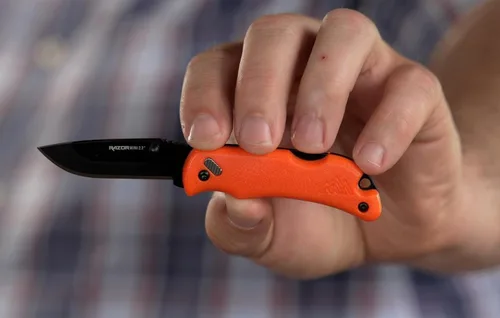 Miniatura 3 de Outdoor Edge Navaja de bolsillo plegable Razor, compacta de 2.2 pulgadas EDC con cuchillas reemplazables RazorSafe, perfecto para llevar a diario