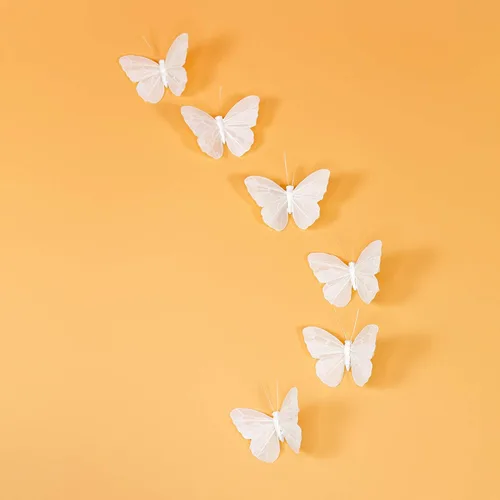 Miniatura 7 de Berfutall - Juego de 12 mariposas de plumas para decoración de mariposas, blancas en alambre. Decoración del hogar de primavera para fiestas, fotos