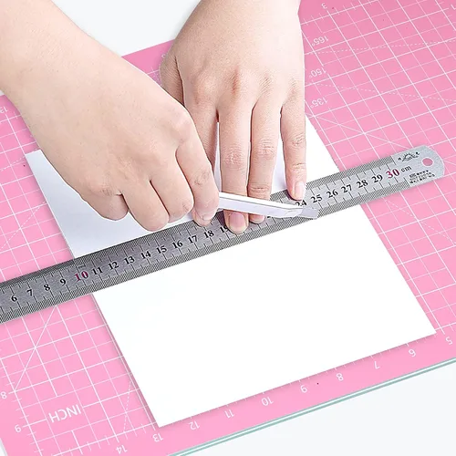 Miniatura 6 de TCAIRG Tapete de corte autocurable de 18 x 12 pulgadas, antideslizante, de PVC de doble cara, 5 capas A3, tapete giratorio para manualidades