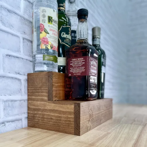 Miniatura 9 de Estante escalonado para botellas Expositor de botellas de licor de 2 niveles Organización de bar Estante de encimera de cocina (Early American)