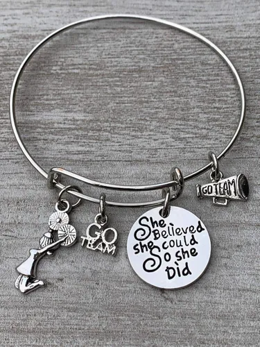 Miniatura 2 de Infinity Collection Pulsera de animadora para niñas, dije de animadora con texto en inglés "She Believed She Could So She Did", joyería