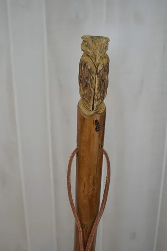 Miniatura 4 de Bastón de madera oscura con talla de búho, tallado a mano, hasta 60 pulgadas