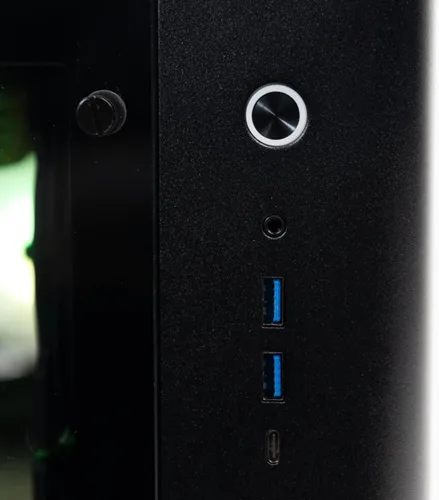 Miniatura 6 de XIDAX Serie X-6 AMD Ryzen 7 9800X3D 4.7GHz (Máx 5.2Ghz) AMD Radeon RX 9070XT 16GB SSD NvMe M.2 de 2TB 32 GB (2 x 16 GB) RAM Windows original