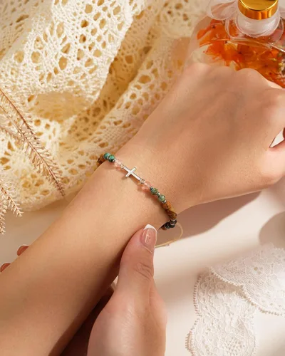 Miniatura 2 de Pulsera de cruz para niñas de 10, 13, 16 años, regalos de cumpleaños, piedra natural, joyería cristiana ajustable con tarjeta inspiradora para hija