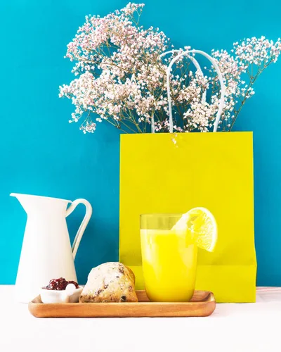 Miniatura 6 de qiqee 24 bolsas de regalo pequeñas con asas a granel de 8.3 x 6 x 3 pulgadas, bolsas de regalo amarillas brillantes, múltiples usos (tamaño pequeño)