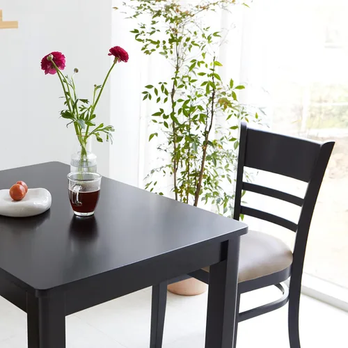 Miniatura 4 de Livinia Cabin 33.5" Mesa de comedor de madera/Mesa de cocina rectangular pequeña moderna de madera maciza de estilo granja (negra)