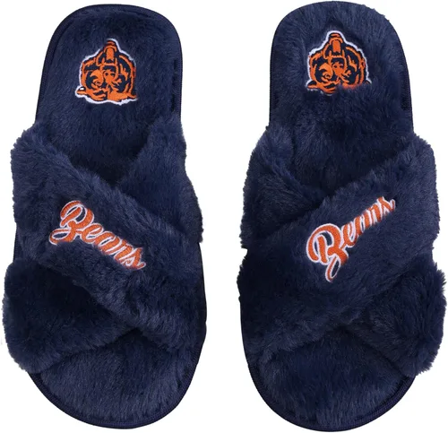Miniatura 15 de FOCO Pantuflas deslizantes cruzadas mullidas con logotipo de texto del equipo NFL para mujeres