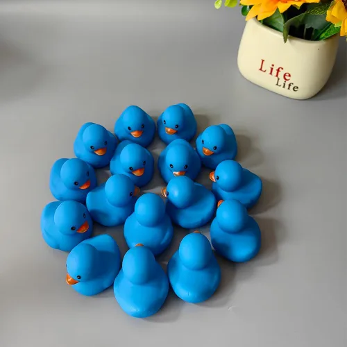 Miniatura 2 de Juguetes de pato de baño, 16 piezas de mini patos de goma azules chirriantes y flotadores, juguete para baby shower, decoración de fiesta para niños