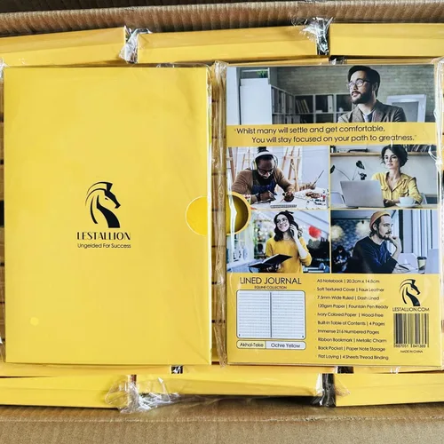 Miniatura 7 de LeStallion Cuaderno Amarillo de 120GSM - Cuaderno A5 con líneas amarillas - 211 páginas numeradas con líneas Tabla de contenidos Tapa blanda