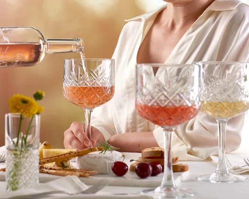 Miniatura 5 de Pasabahce Coupé - Juego de 4 copas de cóctel exclusivas, copas de Martini, Margarita, copas de champán atemporales, diseño de cristal, cristalería