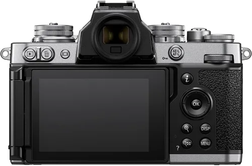Miniatura 4 de Nikon Z fc cámara sin espejo de formato DX con adaptador de montaje FTZ II