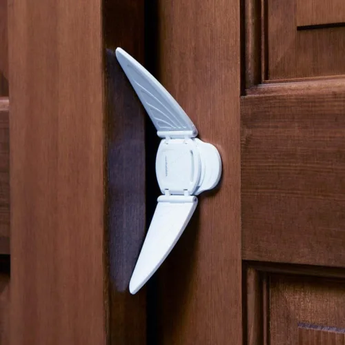 Toddleroo by North States - Cerradura de puerta corredera y ventana para protección de bebés: Cerradura de puerta corredera para seguridad infantil