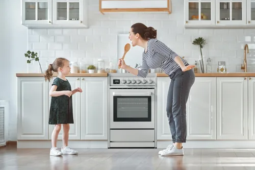 Miniatura 2 de Rangaire RRE241TS - Horno eléctrico de 24 pulgadas con temporizador, acero inoxidable, quemadores infrarrojos, convección verdadera, estantes