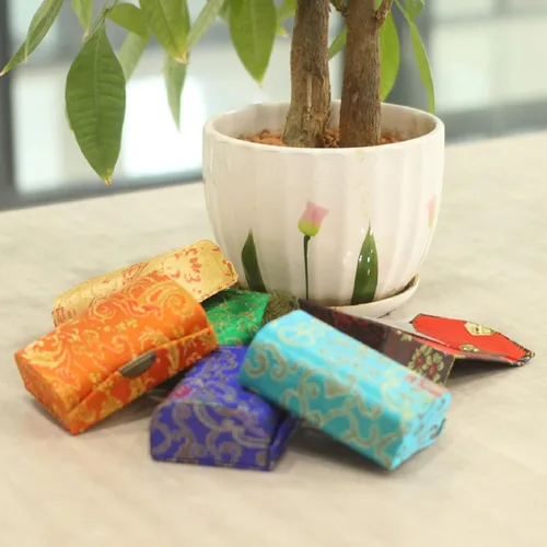 Miniatura 7 de Estuche de lápiz labial con espejo para lápiz labial, caja de almacenamiento mini portátil de doble rama floral joyería cosmética estuche paquete