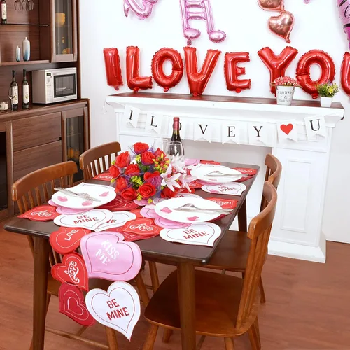 Miniatura 5 de Grelucgo Camino de mesa bordado con corazón para el 14 de febrero y día de San Valentín (13 x 35 pulgadas)