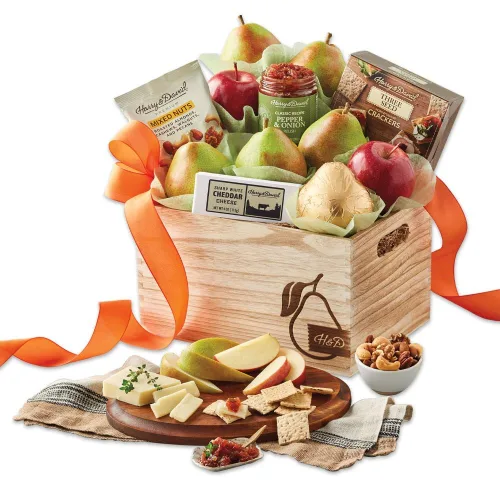 Miniatura 7 de Harry & David Cesta de Regalo Signature de Pera, Nueces y Queso - Grande, Mejores Peras, Selección Gourmet, Regalos de Comida de Lujo, Cesta