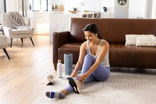Miniatura 8 de TriggerPoint Grid 1.0 Foam Roller - 13" Multi-Density Massage Roller for Deep Tissue & Muscle Recovery - Relieves Tight, Sore Muscles & Kinks