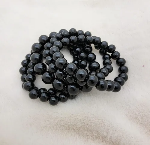 Miniatura 6 de Conjunto de 5 pulseras elásticas de perlas sintéticas para mujer