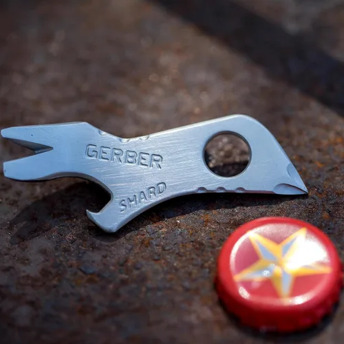 Miniatura 4 de Gerber Gear Shard - Llavero abrebotellas 7 en 1, multiherramienta con destornillador, regalos para papá, padres y hombres de hija, esposa o hijo