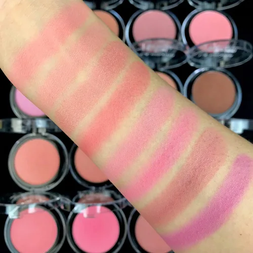 Miniatura 4 de L.A. COLORS Rad Rouge, Bodacious, 1 onza (CBL724) (paquete de 2)