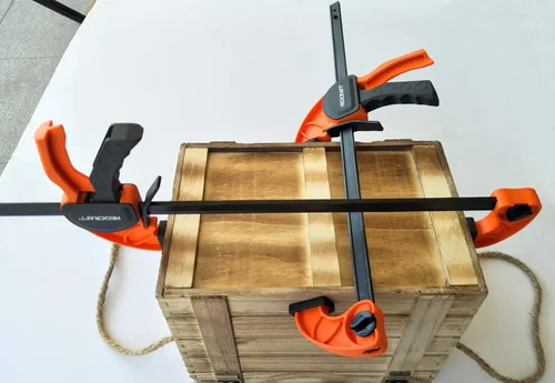 Miniatura 5 de Abrazaderas de barra de trinquete de liberación rápida para carpintería (juego de 2 piezas de 18 pulgadas), abrazadera ajustable ligera con una sola