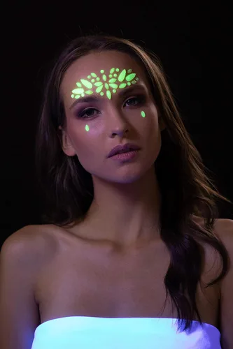 Miniatura 4 de Moon Glow - Joyas faciales que brillan en la oscuridad, gemas para el cuerpo y la cara, calcomanías de cristal para maquillaje de ojos, joyas