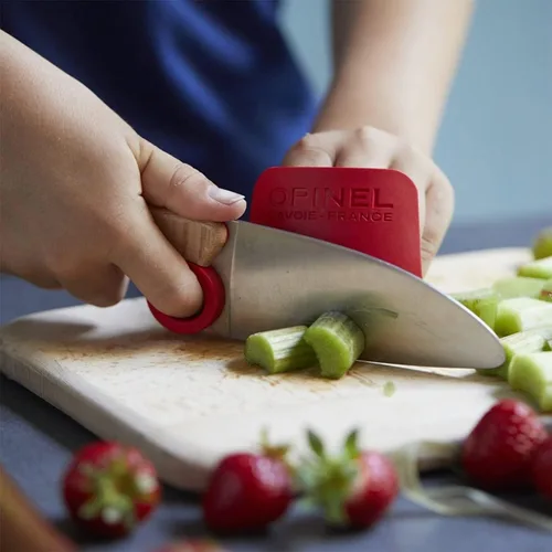 Miniatura 9 de Opinel Le Petit Chef - Juego completo de cocina de 3 piezas, cuchillo de chef con punta redondeada, protector de dedos, pelador, para niños y Rojo