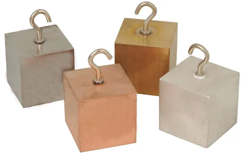 Juego de cubos de densidad con ganchos, incluye 4 metales, latón, cobre, aluminio y acero, lados de 1.25 pulgadas (1.260 in), para uso con