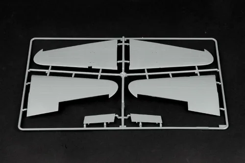 Miniatura 7 de Hobby Boss IL-2 Sturmovik - Kit de construcción de modelo de avión